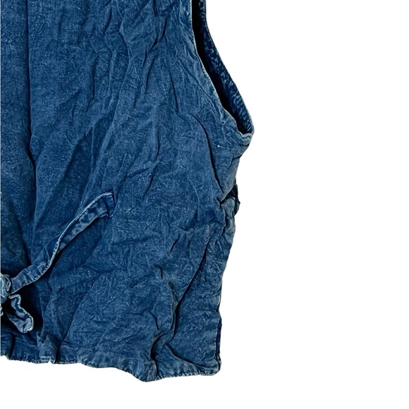 24 Karat | Vintage blue rayon v-neck button front vest tank top free size - Picture 7 of 9
